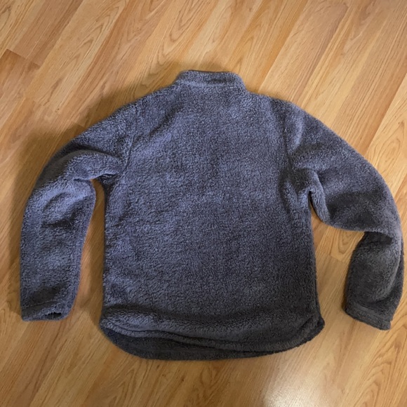 H&M half zip fleece pullover in a lilac purple (2020) - Picture 2 of 5